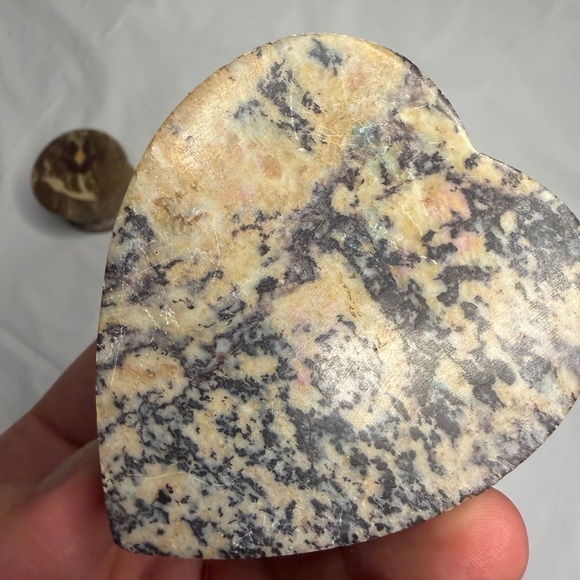 Vintage Soapstone Trinkets Floral Inlay - Picture 10 of 10